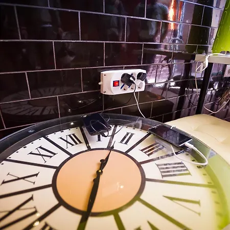 Youth Station Albergue *