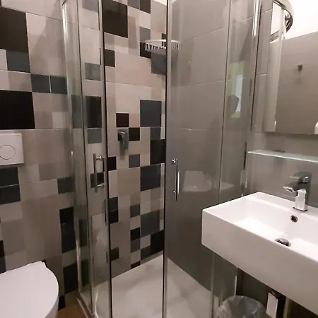 Youth Station Vandrerhjem *