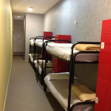 Hostal Youth Station