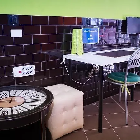 Youth Station Hostal Roma