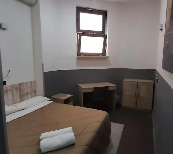 Hostel Youth Station *