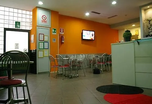 Hostel Youth Station Rome